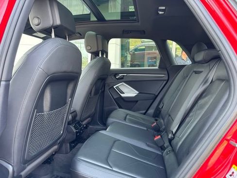 Used 2023 Audi Q3 2.0T Premium Plus w/ Premium Plus Package AWD/4WD image 23