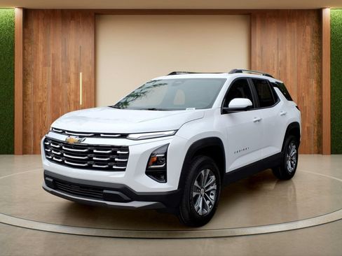 New 2027 Chevrolet Equinox LT w/ Convenience Package II FWD image 28