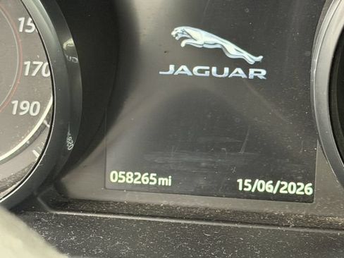 Used 2018 Jaguar F-TYPE Convertible RWD image 9