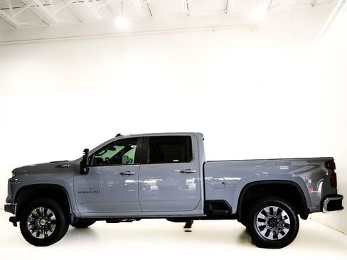 Used 2024 Chevrolet Silverado 2500 LT w/ All Star Edition AWD/4WD image 4