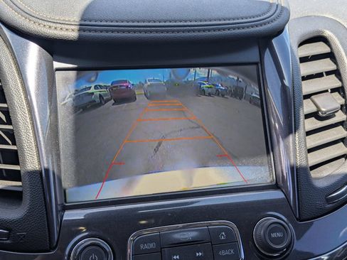 Used 2016 Chevrolet Impala LTZ FWD image 16