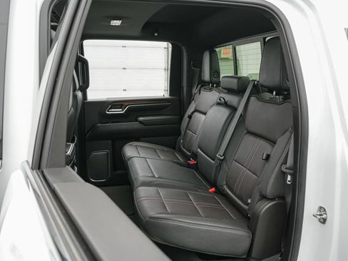 Used 2024 Chevrolet Silverado 2500 High Country w/ Technology Package AWD/4WD image 22