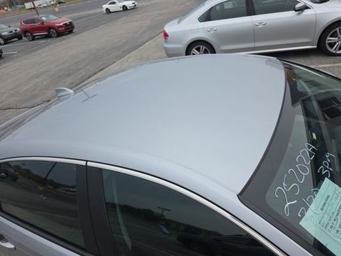 Used 2023 Honda Accord LX image 7