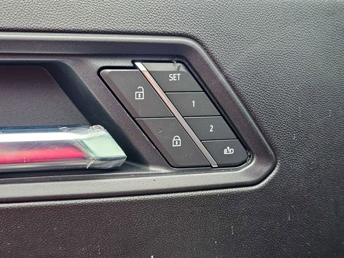 New 2026 GMC Canyon Denali image 11