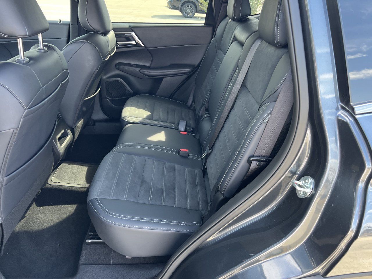 Used 2026 Nissan Rogue SL w/ Family Package AWD/4WD image 23