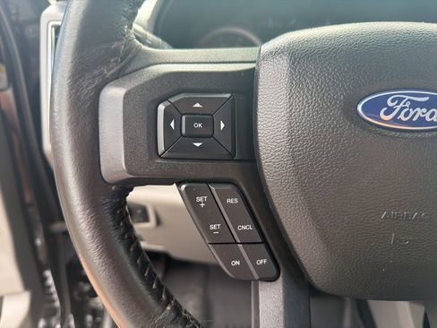 Used 2018 Ford F250 XLT w/ XLT Premium Package image 51