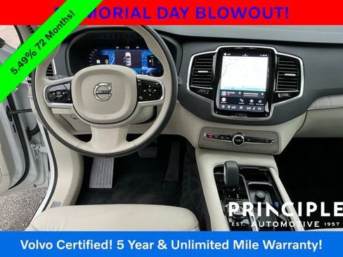 Certified 2024 Volvo XC90 T8 Plus w/ Protection Package Premier AWD/4WD image 17
