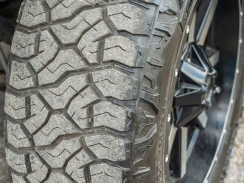 Used 2016 RAM 1500 Laramie w/ Convenience Group image 16