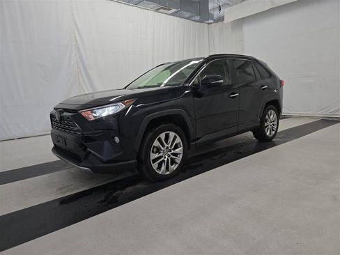 Used 2020 Toyota RAV4 Limited AWD/4WD image 1
