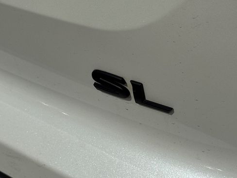 Used 2023 Nissan Pathfinder SL w/ Black Appearance Package FWD image 14
