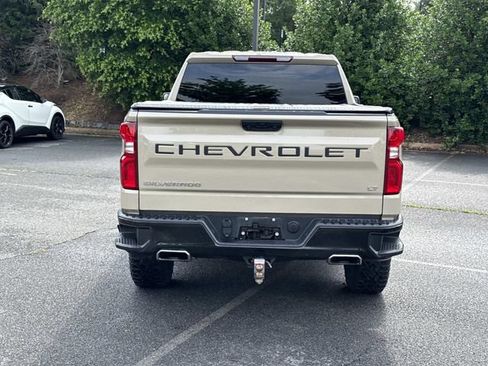 Used 2022 Chevrolet Silverado 1500 LT Trail Boss AWD/4WD image 3