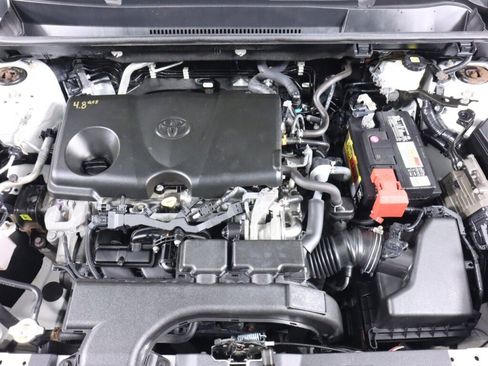 Used 2021 Toyota RAV4 LE image 37