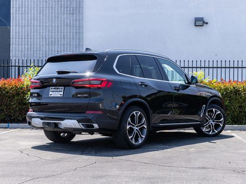 Used 2021 BMW X5 sDrive40i w/ Premium Package RWD image 19