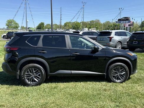 Used 2023 Nissan Rogue S FWD image 14