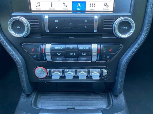 Used 2018 Ford Mustang GT Premium RWD image 34