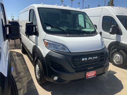 New 2025 RAM ProMaster 2500 w/ Convenience Group
