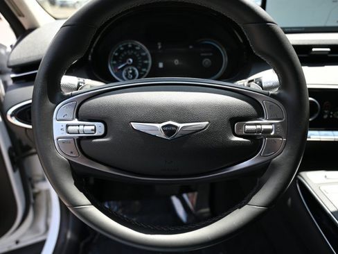 Used 2025 Genesis GV70 2.5T AWD/4WD image 24