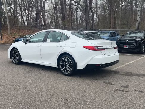 New 2026 Toyota Camry XLE AWD/4WD image 6