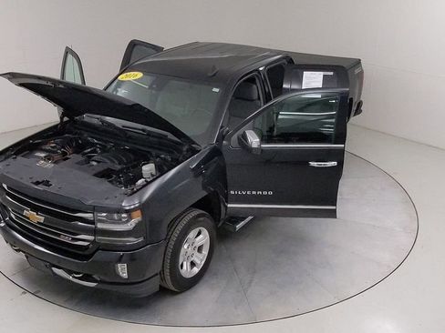 Used 2016 Chevrolet Silverado 1500 LTZ Z71 w/ LTZ Plus Package AWD/4WD image 43