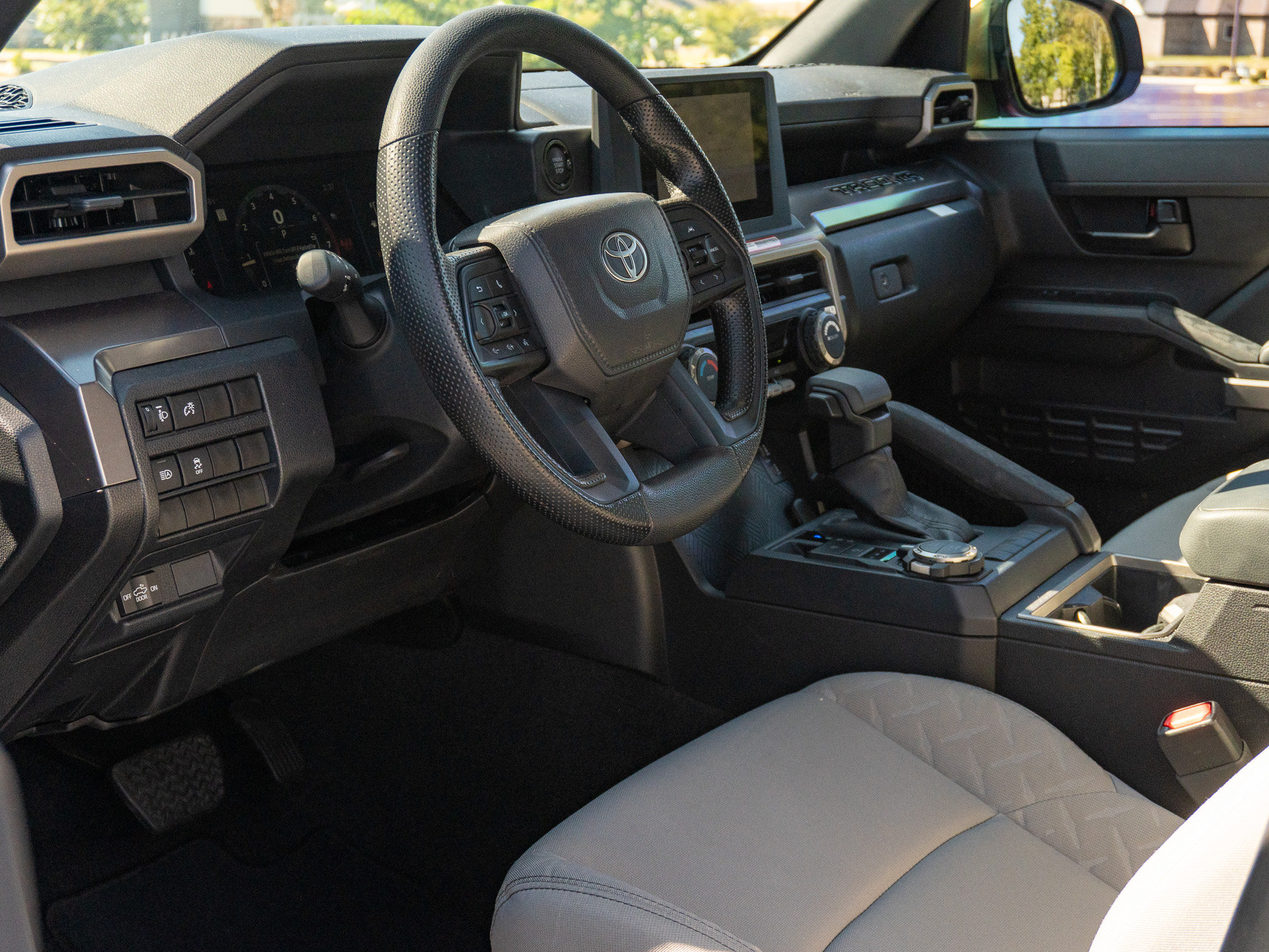Used 2026 Toyota Tacoma SR5 AWD/4WD image 20