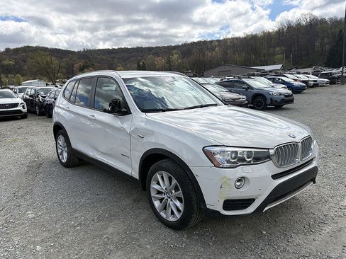 Used 2017 BMW X3 xDrive28i AWD/4WD image 1