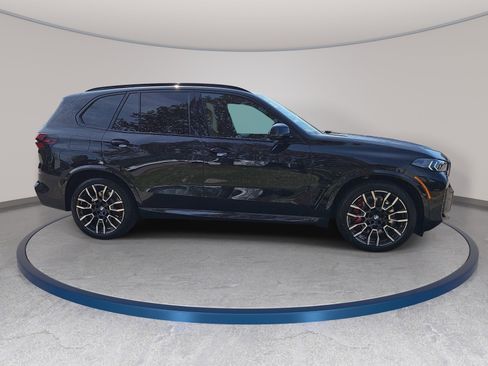 New 2026 BMW X5 xDrive50e w/ M Sport Package AWD/4WD image 4