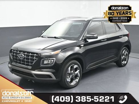 Used 2023 Hyundai Venue SEL w/ Cargo Package FWD image 5