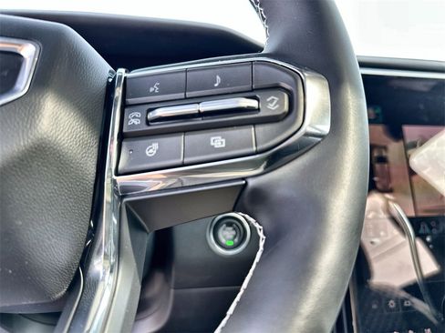 New 2026 GMC Acadia Denali w/ Super Cruise Package image 32