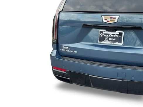 Certified 2025 Cadillac Escalade ESV Sport Platinum image 53