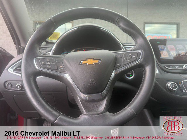 Used 2016 Chevrolet Malibu LT w/ Driver Confidence Package FWD image 16