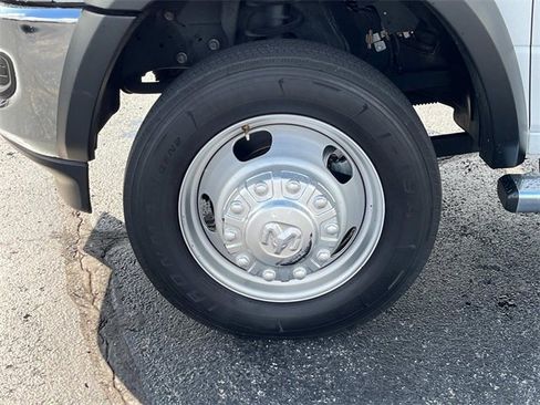 Used 2023 RAM 4500 SLT w/ Quick Order Package 2YG SLT image 10