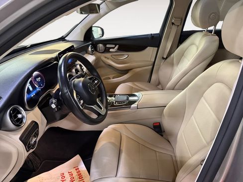 Used 2020 Mercedes-Benz GLC 300 image 13