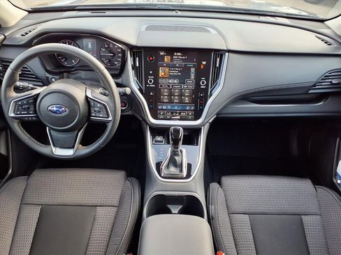 Certified 2025 Subaru Outback Premium w/ Popular Package #1A image 4