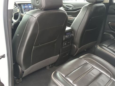 Used 2021 GMC Acadia Denali w/ Denali Ultimate Package image 25