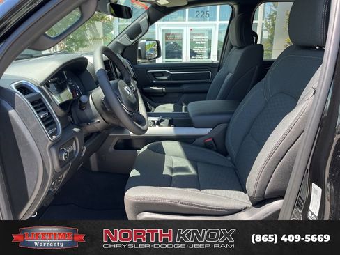 New 2026 RAM 1500 Big Horn AWD/4WD image 3