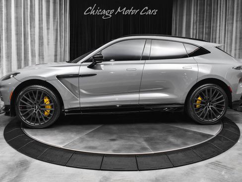 Used 2025 Aston Martin DBX 707 AWD/4WD image 1