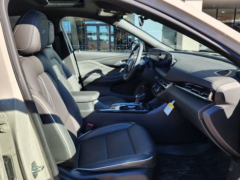 New 2026 Buick Envista Sport Touring w/ Studio Series image 37