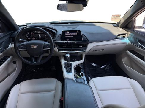 Used 2024 Cadillac CT4 Luxury RWD image 11