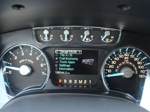 Used 2014 Ford F150 Lariat w/ Equipment Group 502A Luxury AWD/4WD image 24