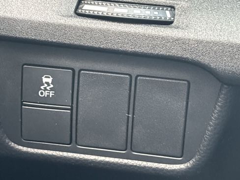 Used 2023 Honda CR-V LX image 18