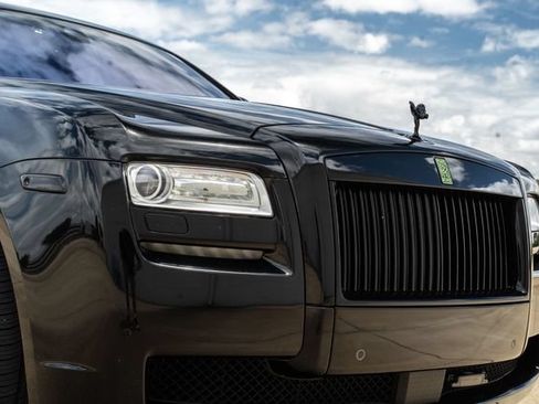 Used 2013 Rolls-Royce Ghost RWD image 17