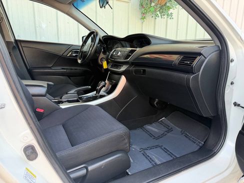 Used 2013 Honda Accord Sport image 14