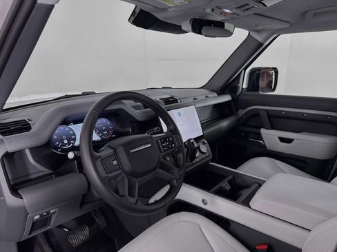 Used 2026 Land Rover Defender 110 S AWD/4WD image 9