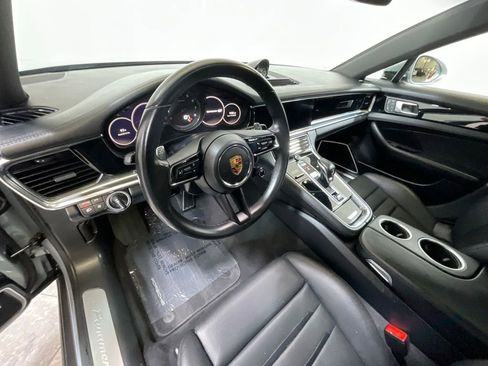 Used 2022 Porsche Panamera 4S w/ Premium Package image 14