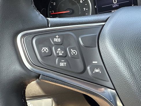 Used 2024 Chevrolet Equinox LT image 19