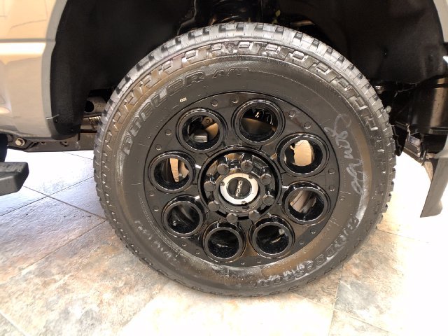 New 2027 Ford F350 Lariat w/ Black Appearance Package AWD/4WD image 9