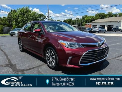 Used 2017 Toyota Avalon XLE Premium w/ All Weather Liner Package FWD image 1