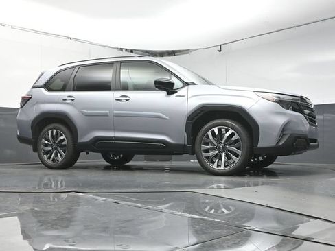 New 2026 Subaru Forester Touring AWD/4WD image 34
