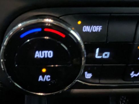 Used 2023 Chevrolet TrailBlazer ACTIV w/ Convenience Package image 31