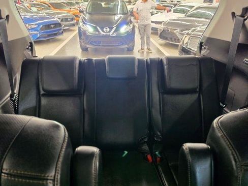 Used 2014 Toyota Highlander Limited FWD image 39